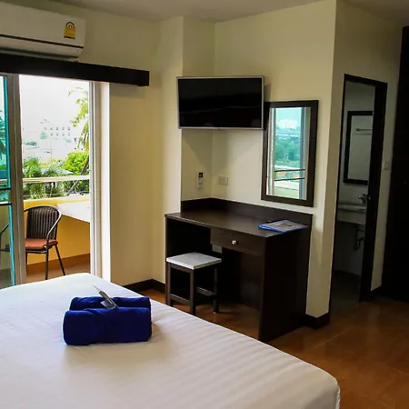 Sky Villa Hua Hin Guesthouse - Adults-Only-2