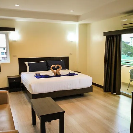 Sky Villa Hua Hin Guesthouse - Adults-Only-3
